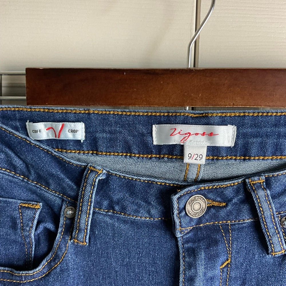Vigoss Women's Straight‎ Leg Jeans in Deep Blue - Picture 5 of 7
